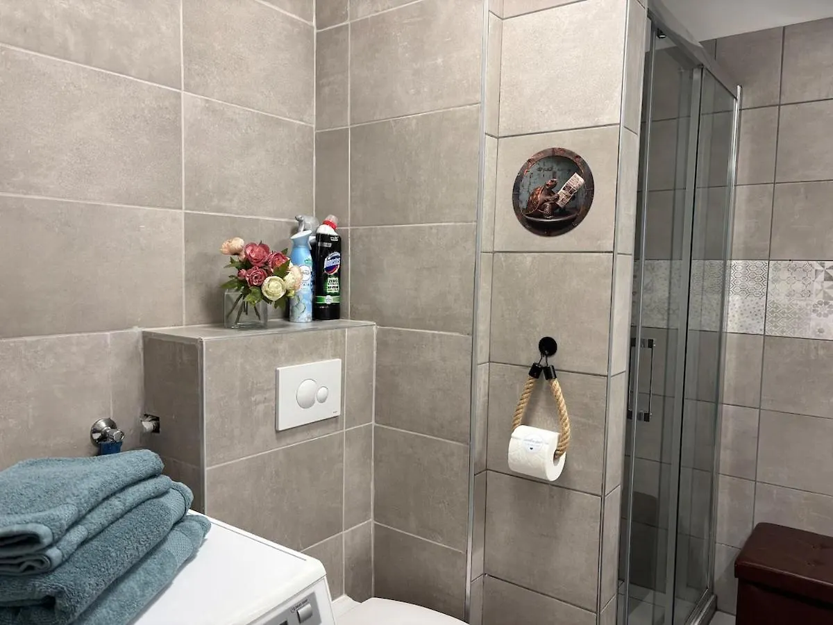 Apartment Varsanyi Home- Extra Location In The Heart Of Buda Budapest